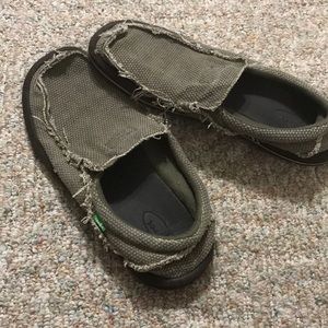 Sanuk slip ons